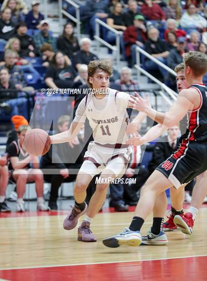 Thumbnail 1 in Hall-Dale vs. Monmouth Academy (MPA Class C Semifinal) photogallery.