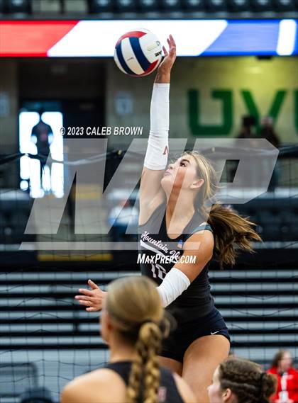 Thumbnail 3 in Cedar vs. Mountain View (UHSAA 4A 5th Place) photogallery.