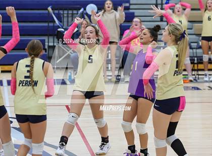 Thumbnail 2 in Strawn @ Perrin-Whitt photogallery.