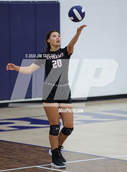 Thumbnail 1 in Strawn @ Perrin-Whitt photogallery.