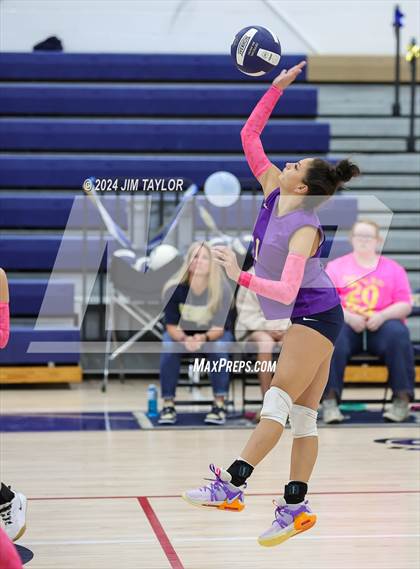 Thumbnail 3 in Strawn @ Perrin-Whitt photogallery.