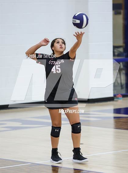 Thumbnail 2 in Strawn @ Perrin-Whitt photogallery.