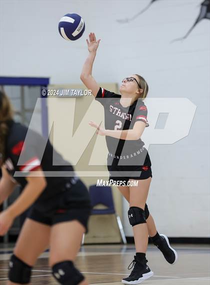 Thumbnail 1 in Strawn @ Perrin-Whitt photogallery.