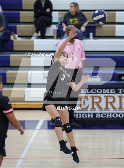 Thumbnail 2 in Strawn @ Perrin-Whitt photogallery.