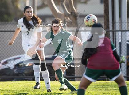 Thumbnail 3 in Pomona Catholic vs San Gabriel Mission photogallery.