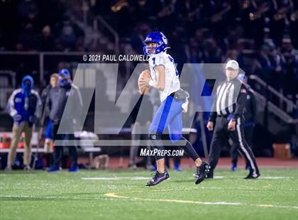 Thumbnail 3 in Bothell @ Graham-Kapowsin (WIAA 4A Quarter Final) photogallery.