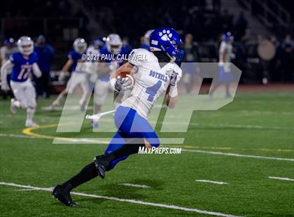 Thumbnail 3 in Bothell @ Graham-Kapowsin (WIAA 4A Quarter Final) photogallery.