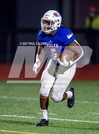 Thumbnail 3 in Bothell @ Graham-Kapowsin (WIAA 4A Quarter Final) photogallery.