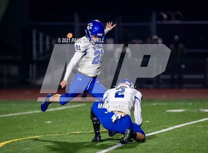 Thumbnail 1 in Bothell @ Graham-Kapowsin (WIAA 4A Quarter Final) photogallery.