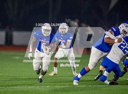 Thumbnail 2 in Bothell @ Graham-Kapowsin (WIAA 4A Quarter Final) photogallery.