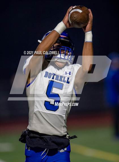 Thumbnail 3 in Bothell @ Graham-Kapowsin (WIAA 4A Quarter Final) photogallery.