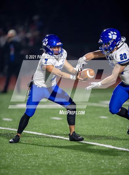 Thumbnail 1 in Bothell @ Graham-Kapowsin (WIAA 4A Quarter Final) photogallery.