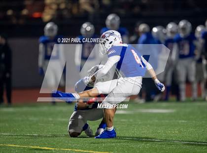 Thumbnail 3 in Bothell @ Graham-Kapowsin (WIAA 4A Quarter Final) photogallery.