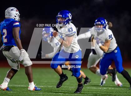 Thumbnail 2 in Bothell @ Graham-Kapowsin (WIAA 4A Quarter Final) photogallery.
