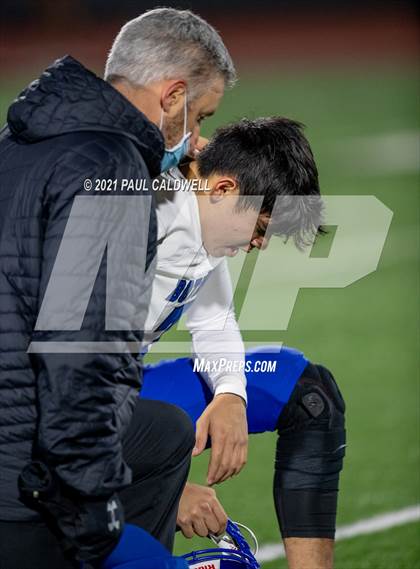 Thumbnail 2 in Bothell @ Graham-Kapowsin (WIAA 4A Quarter Final) photogallery.