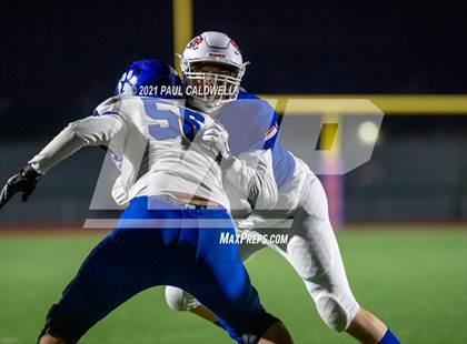 Thumbnail 3 in Bothell @ Graham-Kapowsin (WIAA 4A Quarter Final) photogallery.