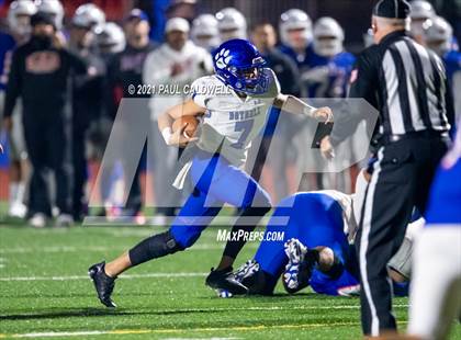 Thumbnail 2 in Bothell @ Graham-Kapowsin (WIAA 4A Quarter Final) photogallery.