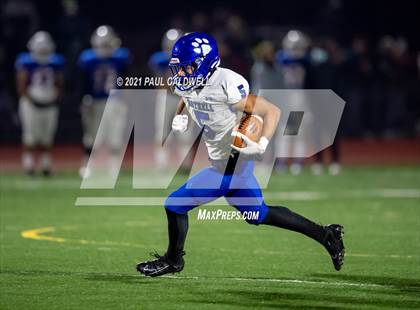 Thumbnail 2 in Bothell @ Graham-Kapowsin (WIAA 4A Quarter Final) photogallery.