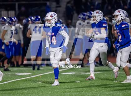 Thumbnail 3 in Bothell @ Graham-Kapowsin (WIAA 4A Quarter Final) photogallery.