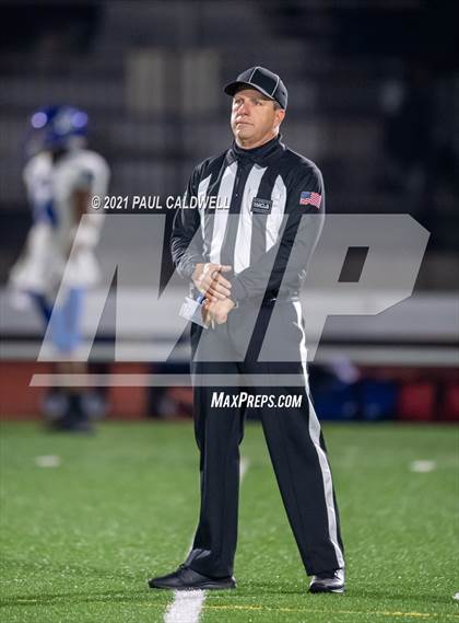 Thumbnail 3 in Bothell @ Graham-Kapowsin (WIAA 4A Quarter Final) photogallery.