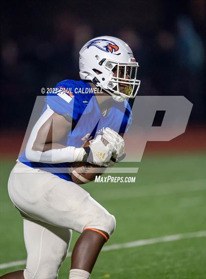 Thumbnail 3 in Bothell @ Graham-Kapowsin (WIAA 4A Quarter Final) photogallery.