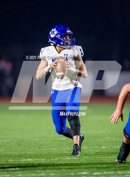 Thumbnail 2 in Bothell @ Graham-Kapowsin (WIAA 4A Quarter Final) photogallery.