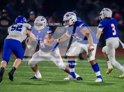 Thumbnail 2 in Bothell @ Graham-Kapowsin (WIAA 4A Quarter Final) photogallery.
