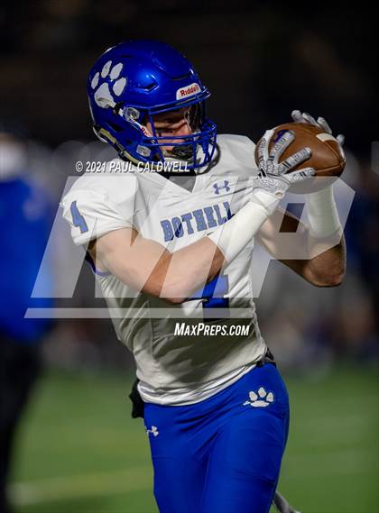 Thumbnail 2 in Bothell @ Graham-Kapowsin (WIAA 4A Quarter Final) photogallery.
