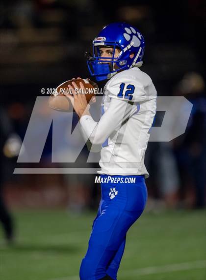 Thumbnail 2 in Bothell @ Graham-Kapowsin (WIAA 4A Quarter Final) photogallery.