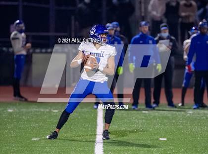 Thumbnail 3 in Bothell @ Graham-Kapowsin (WIAA 4A Quarter Final) photogallery.