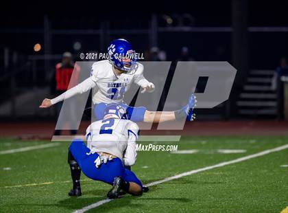 Thumbnail 3 in Bothell @ Graham-Kapowsin (WIAA 4A Quarter Final) photogallery.