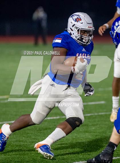 Thumbnail 2 in Bothell @ Graham-Kapowsin (WIAA 4A Quarter Final) photogallery.