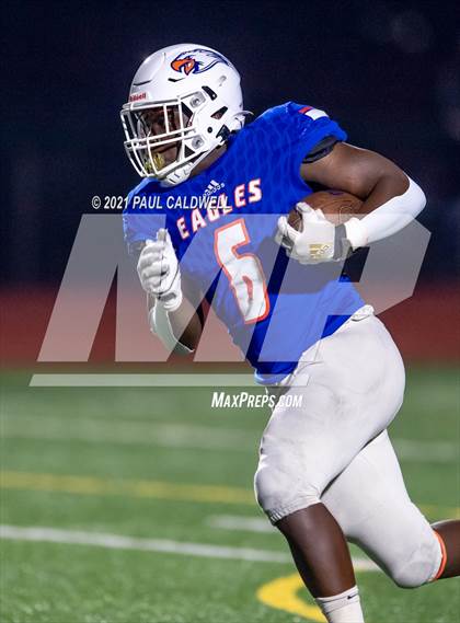 Thumbnail 3 in Bothell @ Graham-Kapowsin (WIAA 4A Quarter Final) photogallery.
