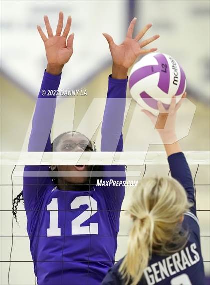 Thumbnail 1 in Washington-Liberty @ Chantilly photogallery.