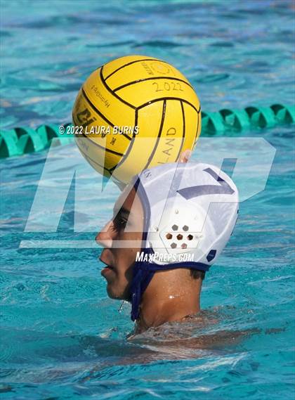 Thumbnail 1 in JV: Lincoln @ Leland photogallery.