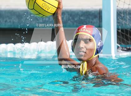 Thumbnail 1 in JV: Lincoln @ Leland photogallery.