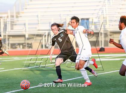Thumbnail 2 in Hamilton vs. Highland (AIA D1 Semifinal)  photogallery.