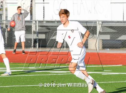 Thumbnail 1 in Hamilton vs. Highland (AIA D1 Semifinal)  photogallery.