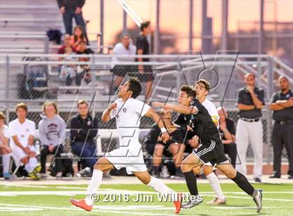 Thumbnail 2 in Hamilton vs. Highland (AIA D1 Semifinal)  photogallery.