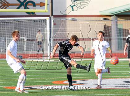 Thumbnail 3 in Hamilton vs. Highland (AIA D1 Semifinal)  photogallery.