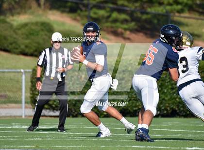 Thumbnail 3 in Spartanburg vs Chapman (The Greer Gridiron Classic) photogallery.