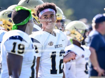 Thumbnail 2 in Spartanburg vs Chapman (The Greer Gridiron Classic) photogallery.