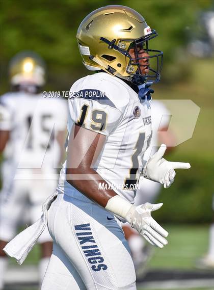 Thumbnail 1 in Spartanburg vs Chapman (The Greer Gridiron Classic) photogallery.