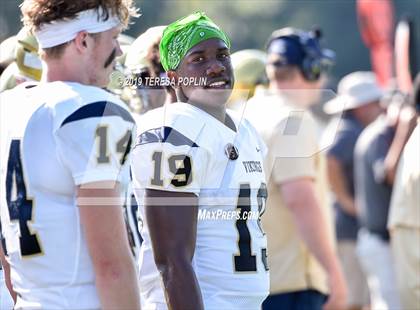 Thumbnail 1 in Spartanburg vs Chapman (The Greer Gridiron Classic) photogallery.