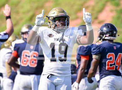 Thumbnail 1 in Spartanburg vs Chapman (The Greer Gridiron Classic) photogallery.