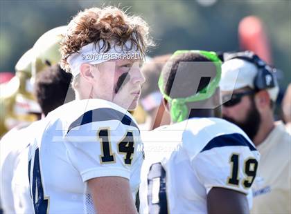 Thumbnail 3 in Spartanburg vs Chapman (The Greer Gridiron Classic) photogallery.