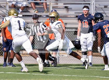 Thumbnail 3 in Spartanburg vs Chapman (The Greer Gridiron Classic) photogallery.