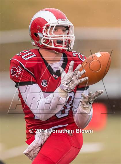 Thumbnail 3 in Wethersfield @ New Canaan (CIAC Class L-Large Semifinal) photogallery.