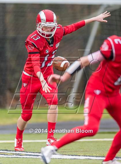 Thumbnail 2 in Wethersfield @ New Canaan (CIAC Class L-Large Semifinal) photogallery.