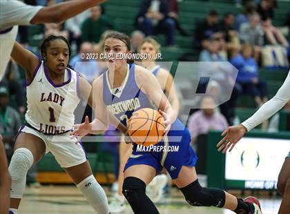 Thumbnail 1 in Columbia Central vs. Brentwood (TSSAA Region 6-4A Semifinal) photogallery.